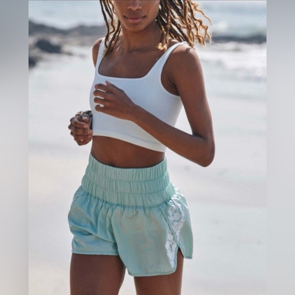 Free People FP Movement Way Home Big Logo Shorts in Turquoise Mint NWT - Picture 2 of 4